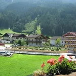 Haus Bergfriede Penzion Mayrhofen